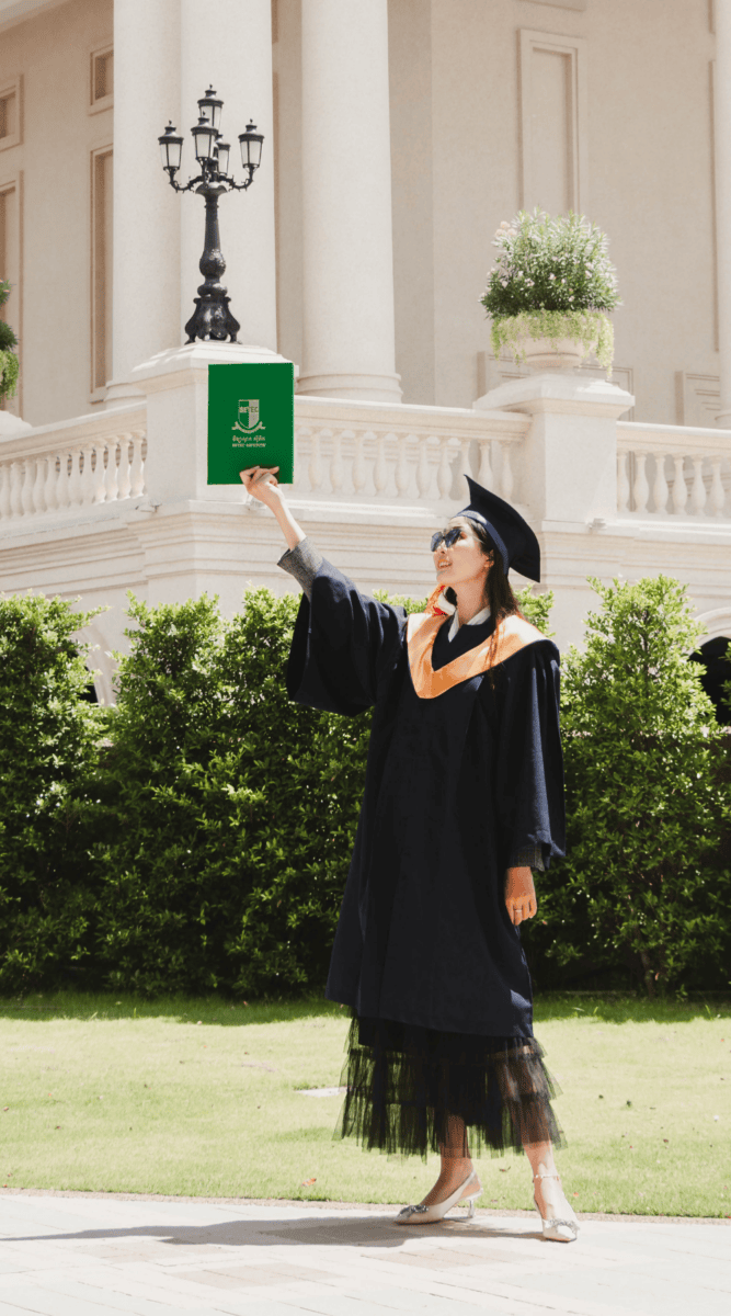 15 Student Desk Essentials For The Best Study Space