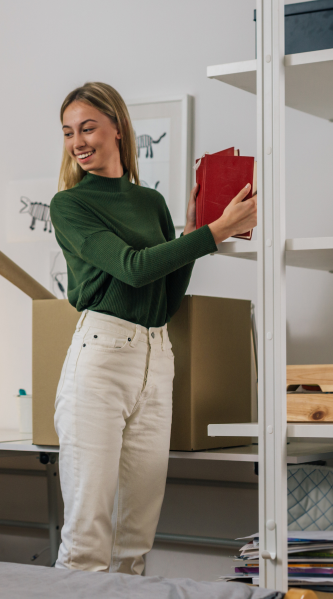 Clever Dorm Room Hacks (Tips for Maximizing Space)