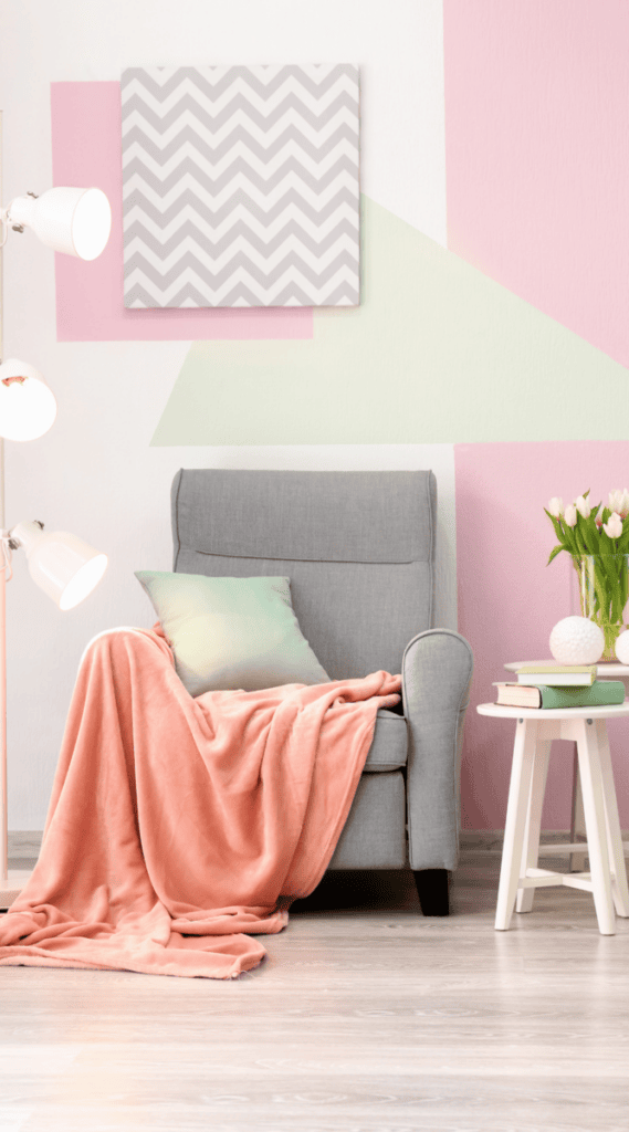 17 5 College Apartment Living Room Decor Ideas