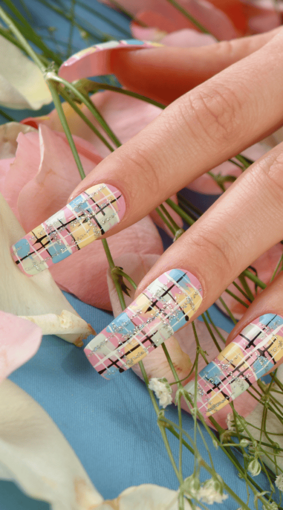 21 1 Colorful Summer Nails Ideas