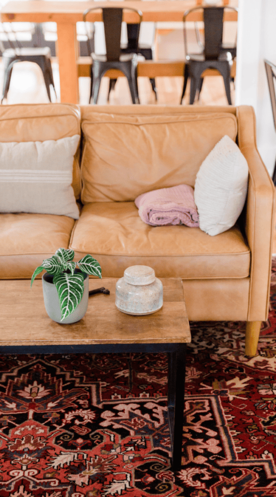 35 3 College Apartment Living Room Decor Ideas