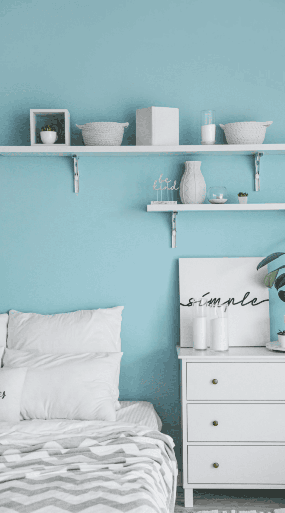 floating wall shelves College Apartment Decor Ideas