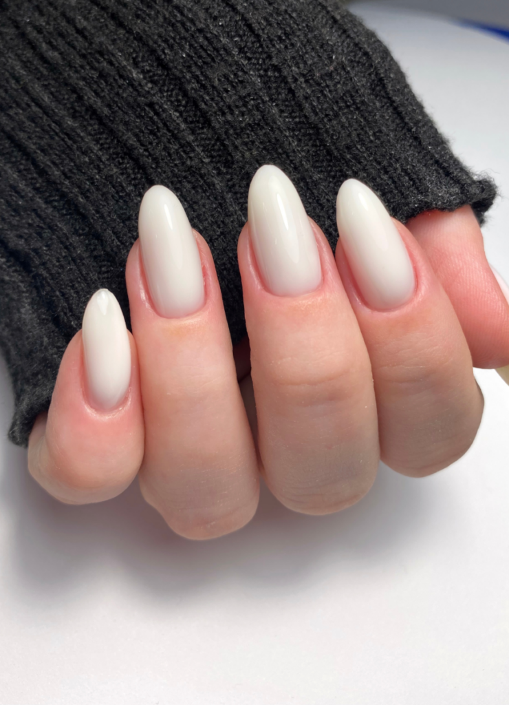 15 3 The Cutest Gradutaion Nails to Try