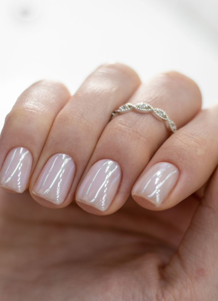 24 2 The Cutest Gradutaion Nails to Try