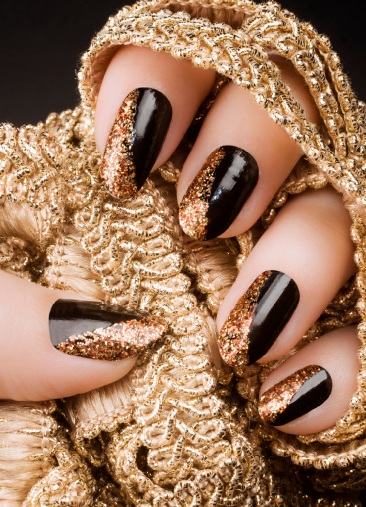 39 The Cutest Gradutaion Nails to Try