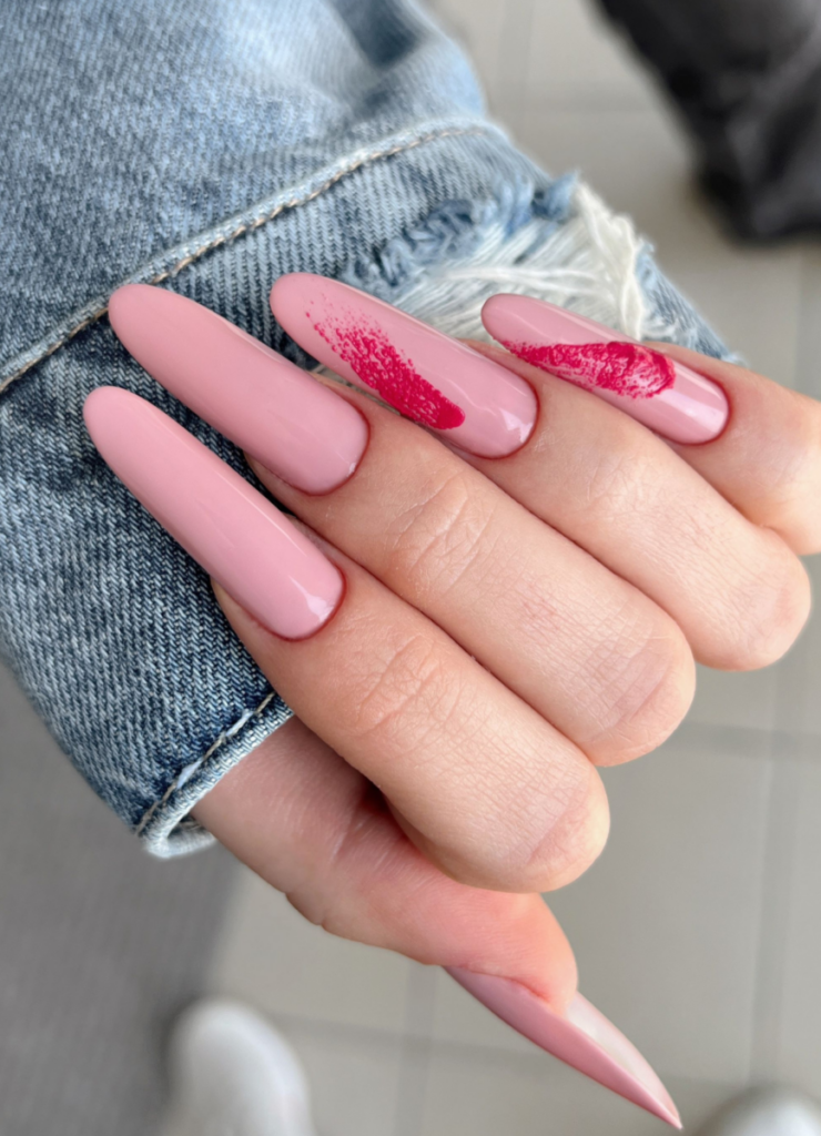 4 5 The Cutest Gradutaion Nails to Try