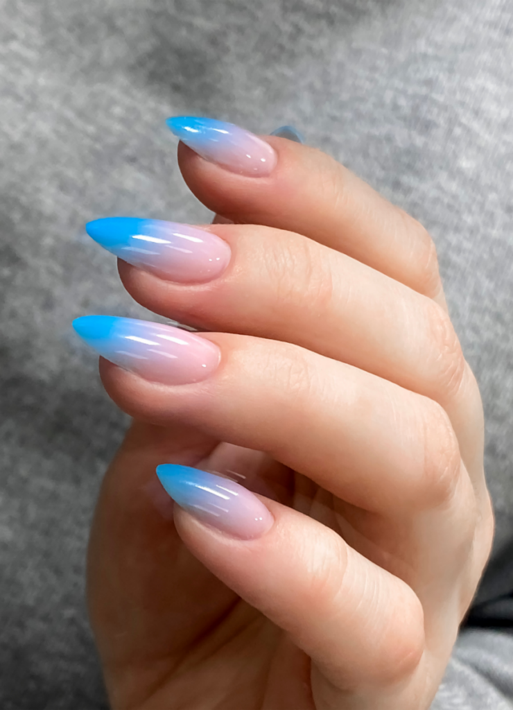 44 The Cutest Gradutaion Nails to Try