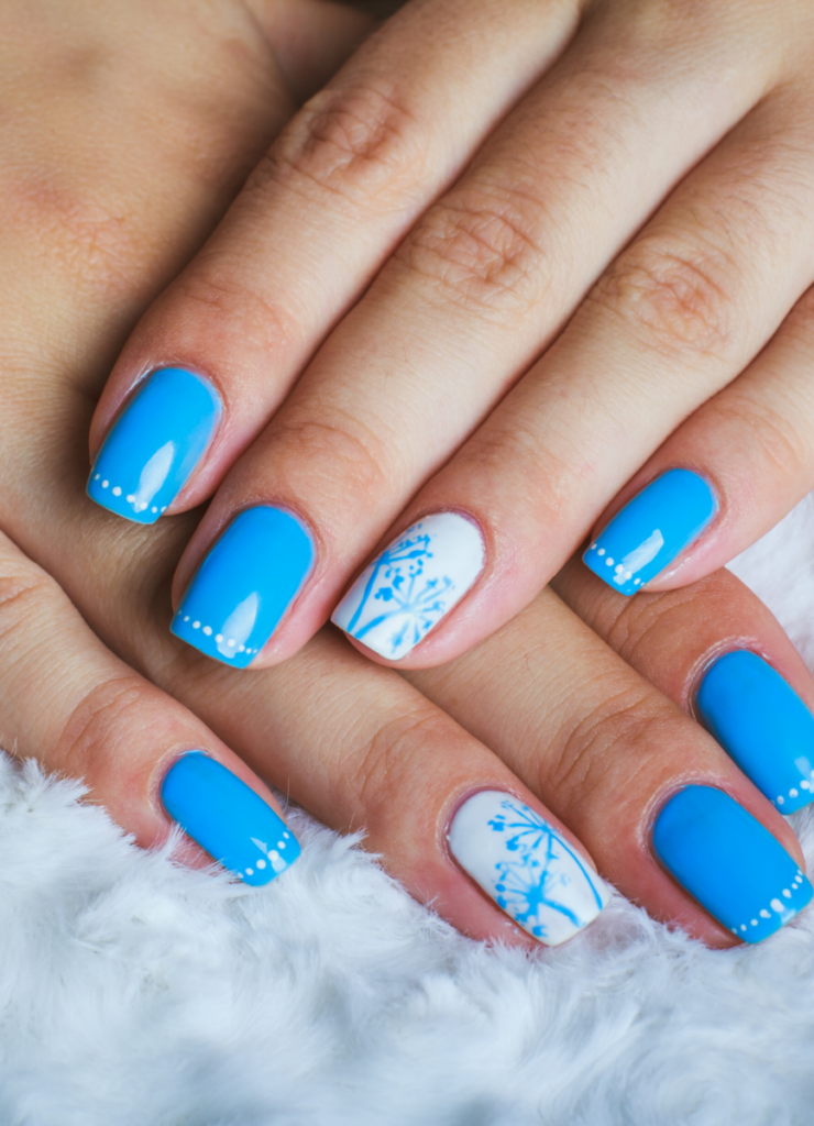 45 The Cutest Gradutaion Nails to Try