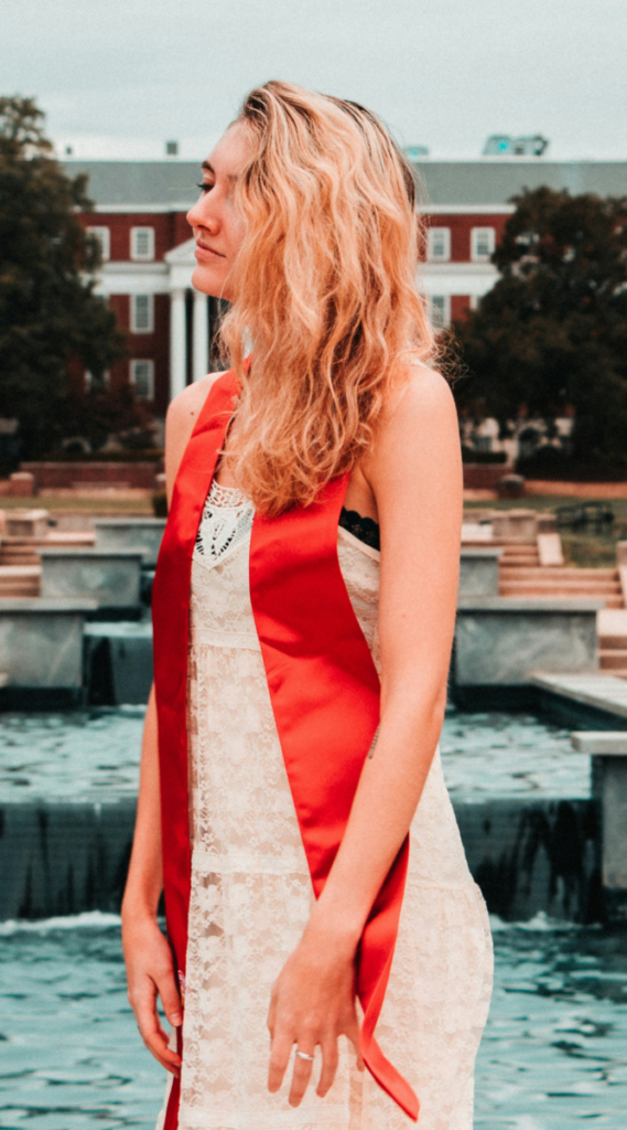 5 3 Cute Graduation Outfit Ideas