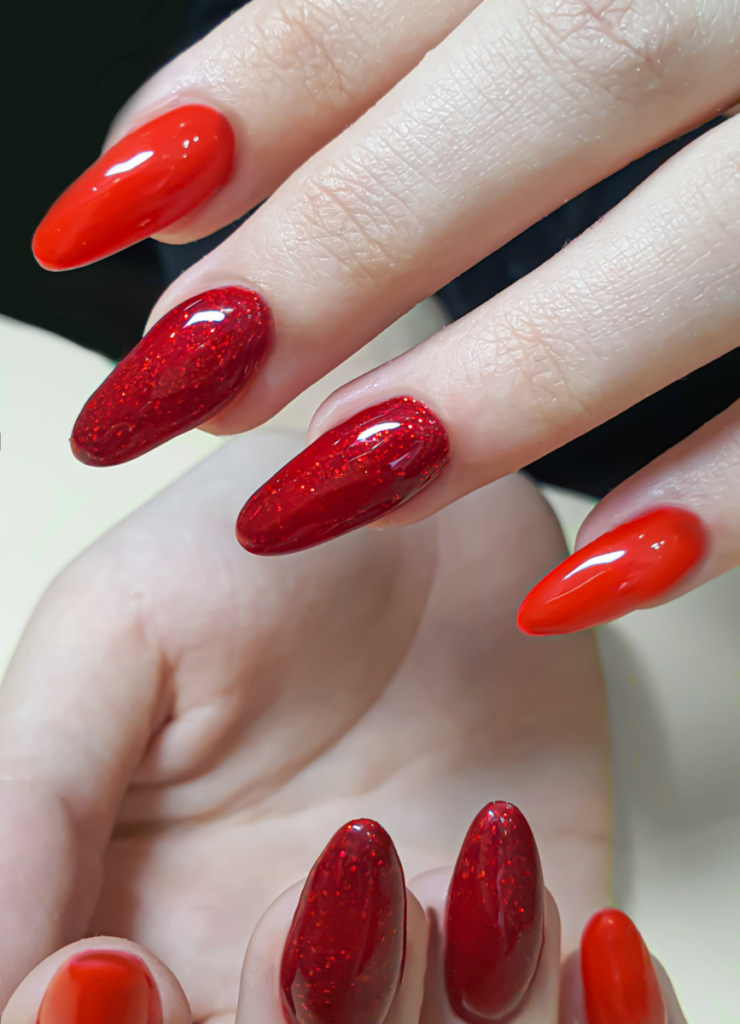 50 The Cutest Gradutaion Nails to Try