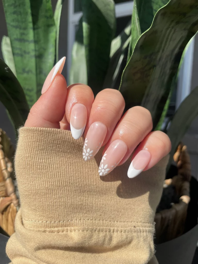 1 1 Super Classy White Nails