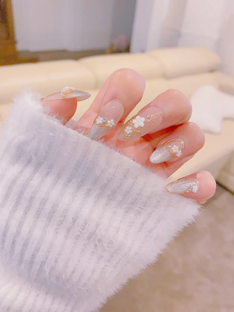 5 1 Stunning Birthday Nails