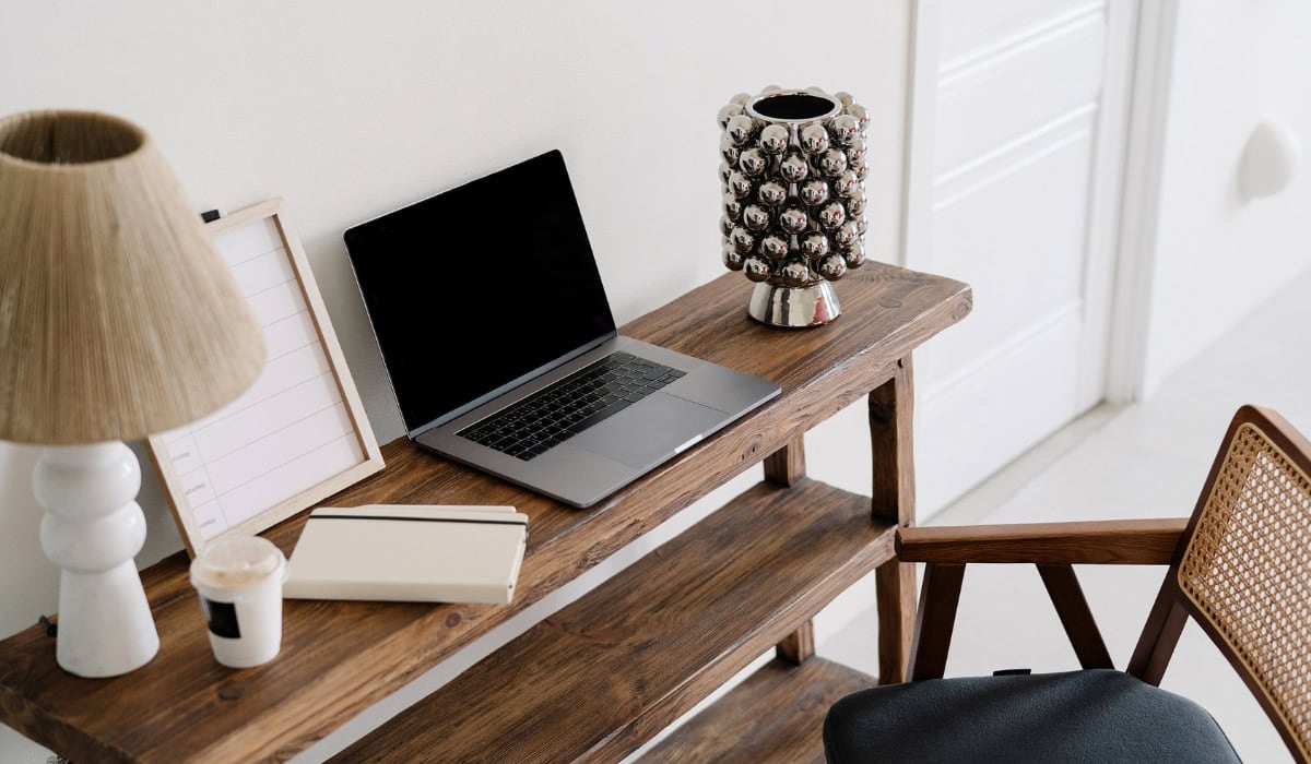 computer on desk showing how to remember everything you study