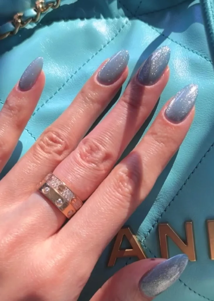 4 Pretty Blue Nails Inspo