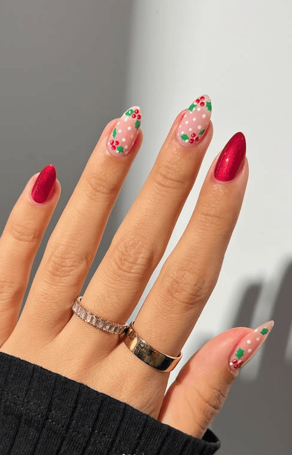 amazing mistletoe nails design for December