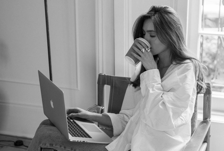 woman readin the editors faves newsletter