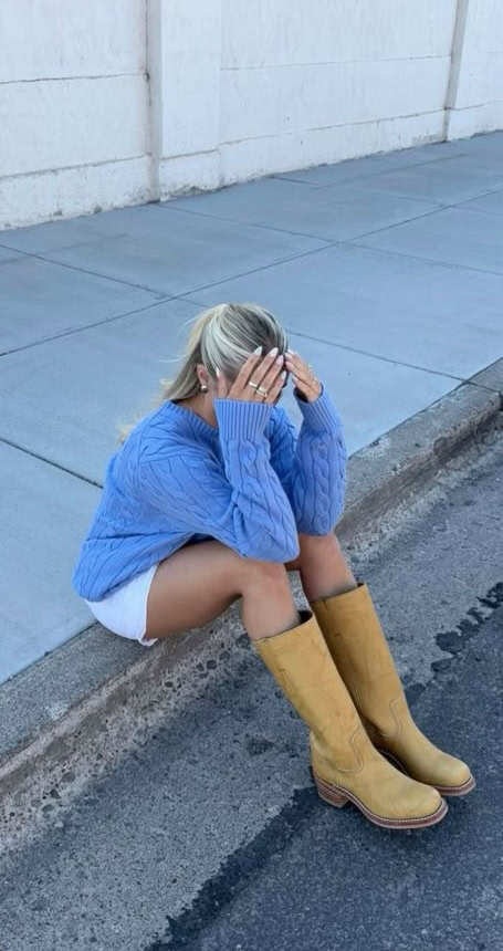 why banana boots are trending this fall